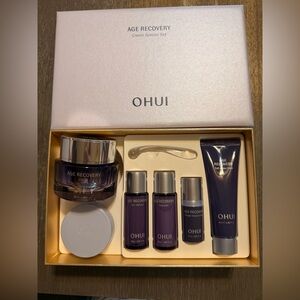 OHUI Age Recovery Cream 50ml + Refill 50ml Special Set Anti-Aging K-beauty
